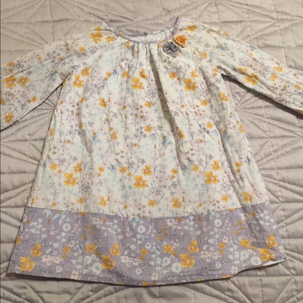 Beautiful floral Dress for Girl size 5